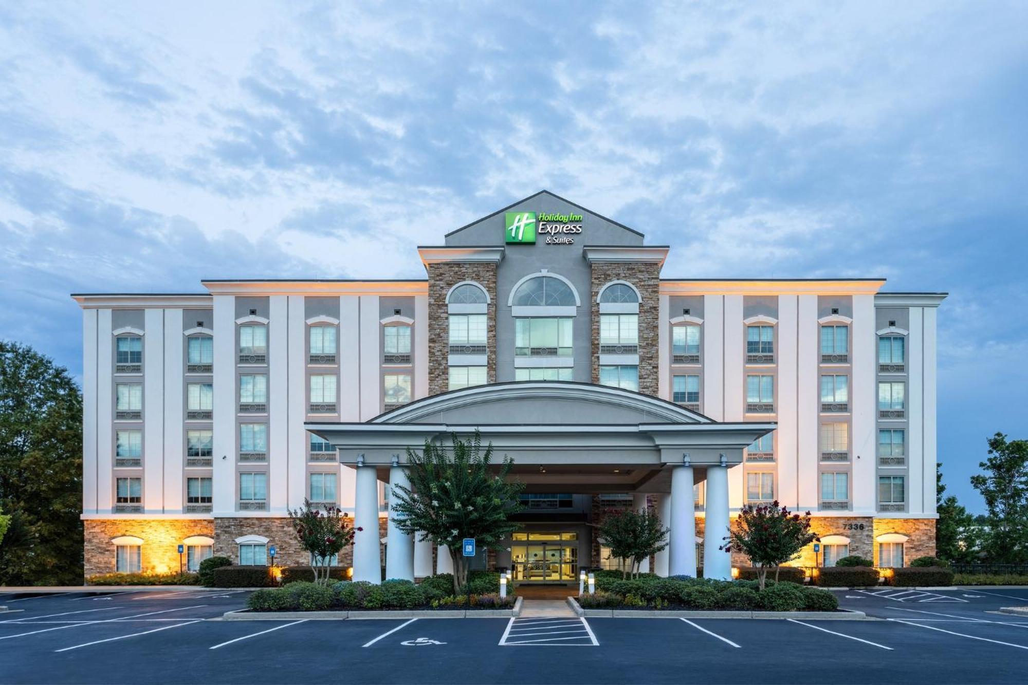 Holiday Inn Express & Suites Columbus At Northlake By Ihg Exterior foto